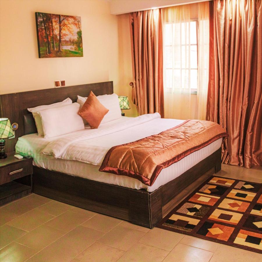 Beni Gold Hotel, Ikoyi ラゴス エクステリア 写真