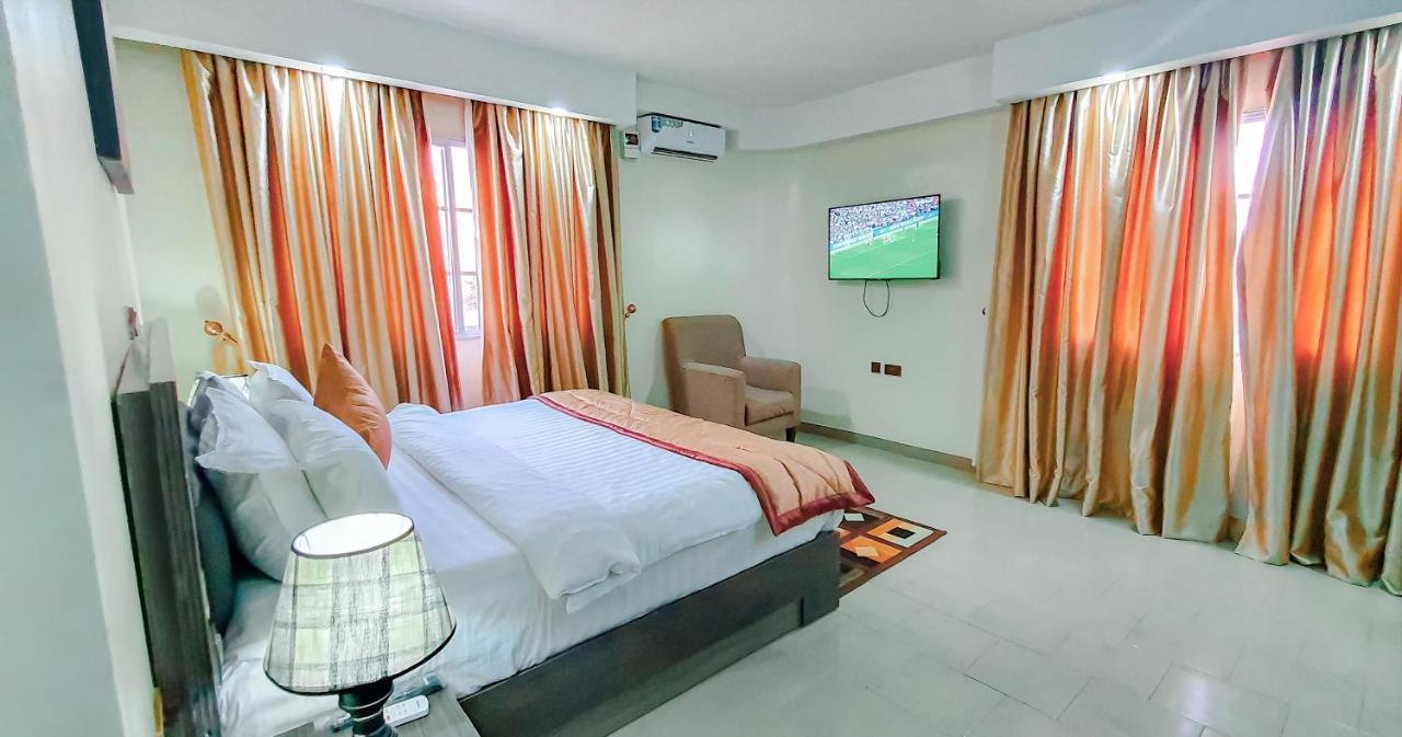 Beni Gold Hotel, Ikoyi ラゴス エクステリア 写真